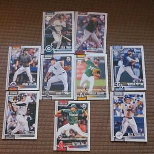 9 X 2026 Topps Rookies